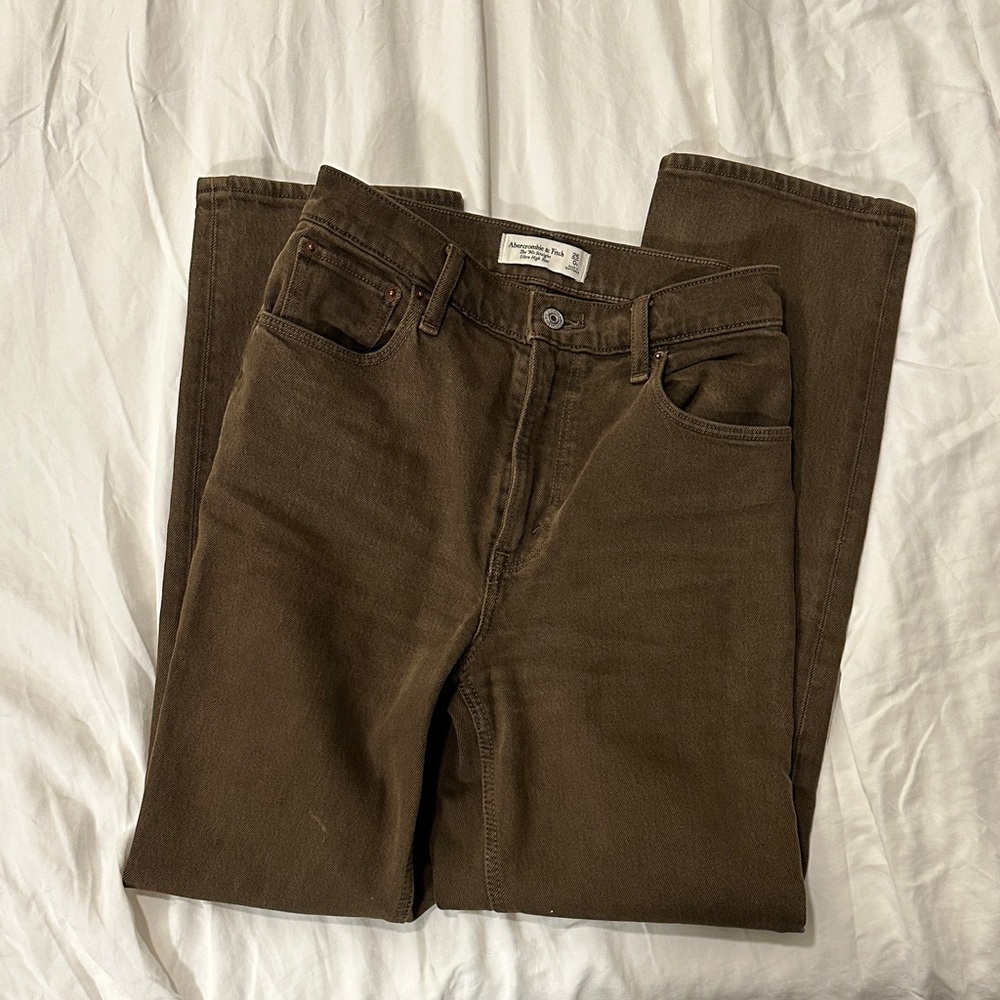 Abercrombie & Fitch The 90s Straight Ultra High Rise Brown Jeans